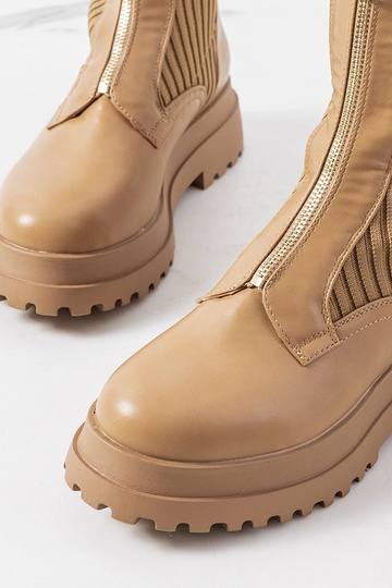 Bottines marron avec tiges... 2