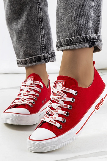 Baskets classiques rouges... 2