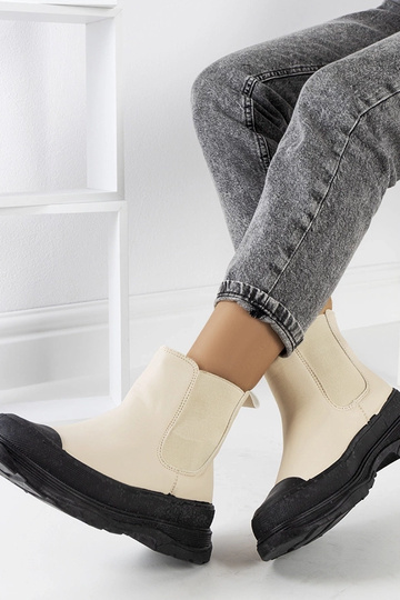 Bottes en simili cuir couleur sable Loree