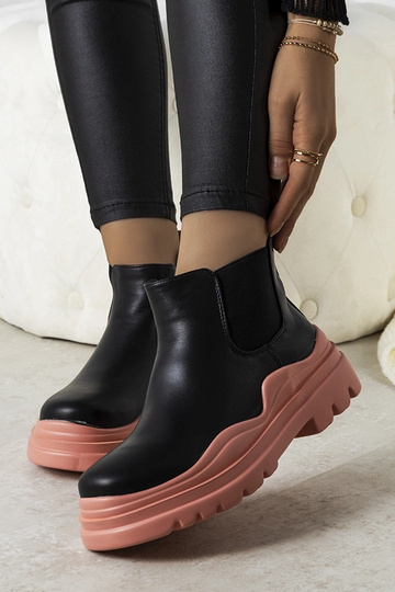 Bottines noires sur plateforme rose, « Tausel » 2