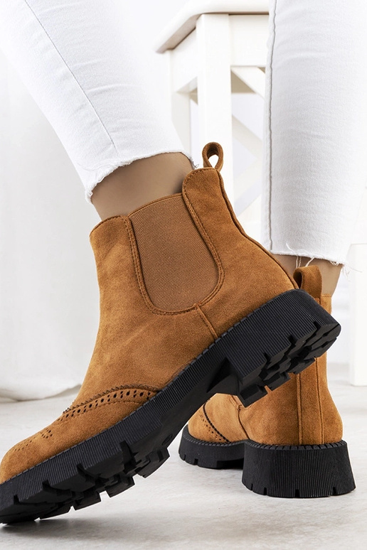 Bottines marron sur semelle épaisse,...