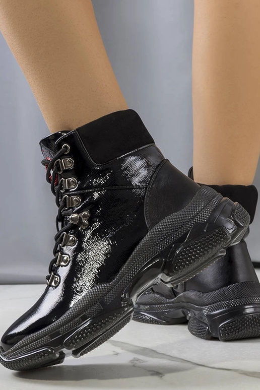 Bottines Celmir en cuir verni noir