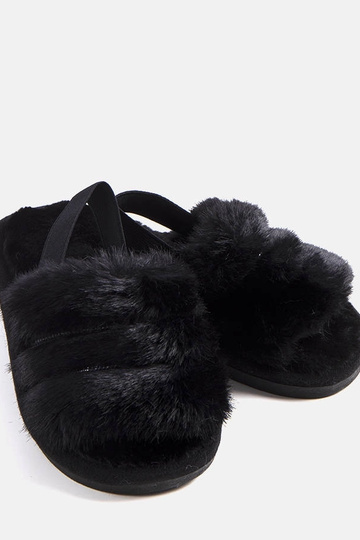 Les chaussons élastiques noirs de Leilana 2