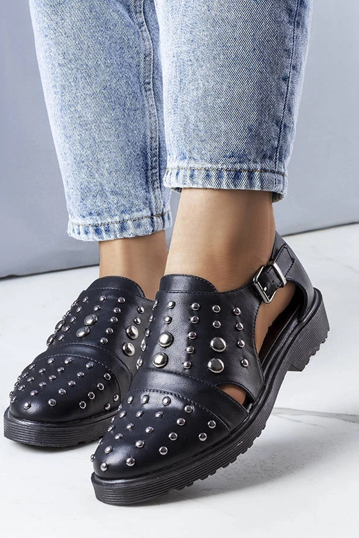 Chaussures noires découpées Eleana Chaussures noires découpées Eleana