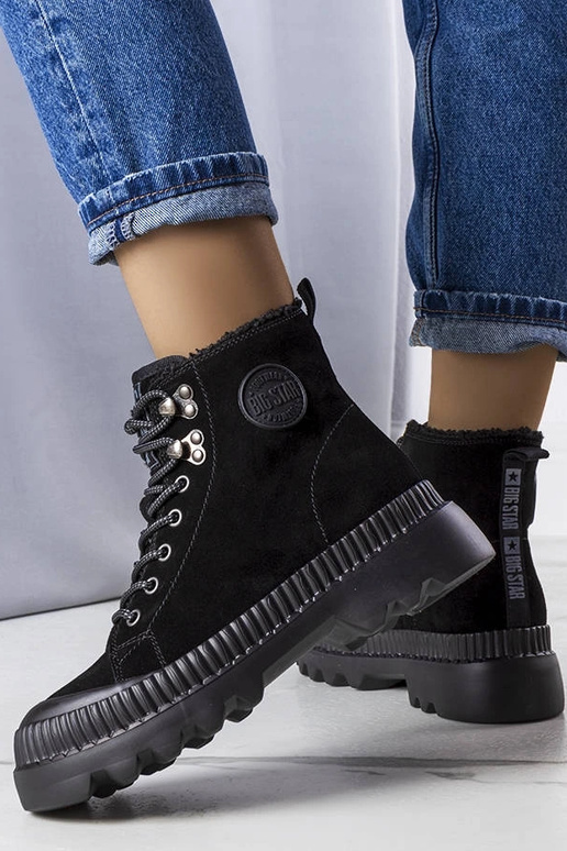 Bottines noires isolées Big Star...