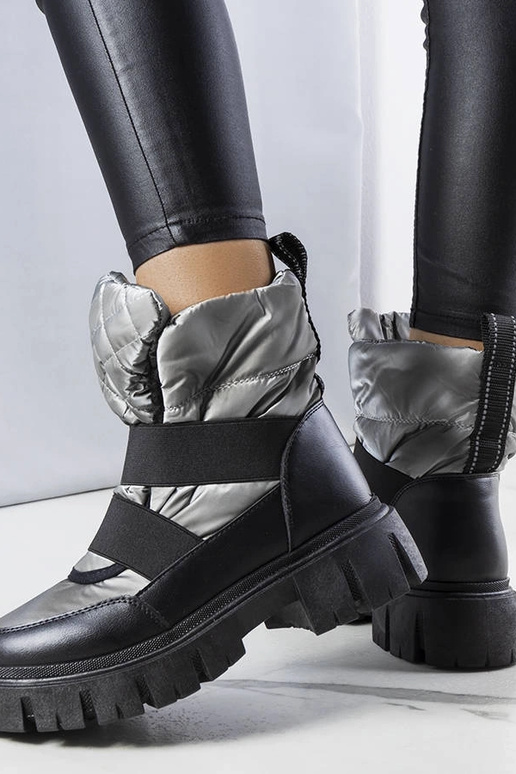 Bottes de neige isolantes à enfiler...