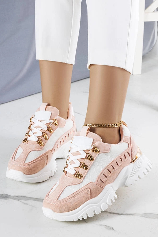 Les baskets blanches et roses de Mindy Les baskets blanches et roses de Mindy