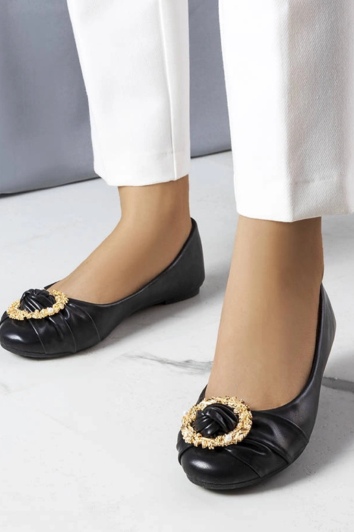 Ballerines noires à décor doré...