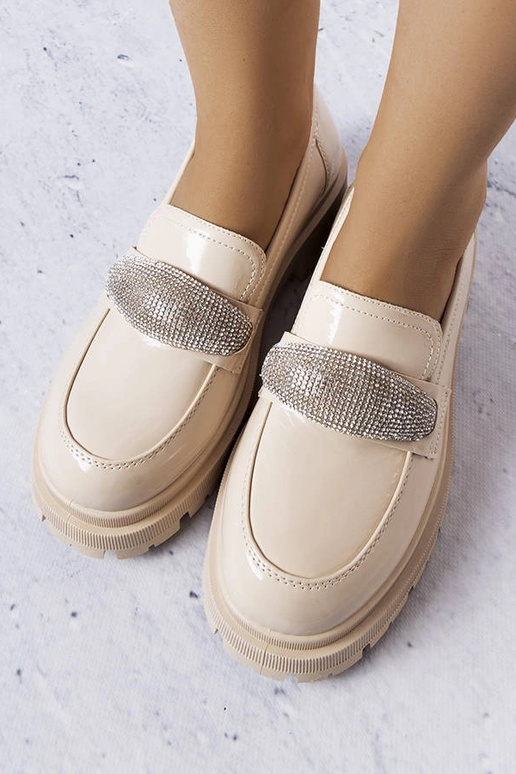 Mocassins vernis couleur sable avec...