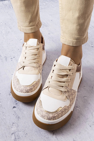 Baskets marron décorées du... 2