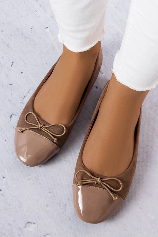 Ballerines à bout verni marron Simard