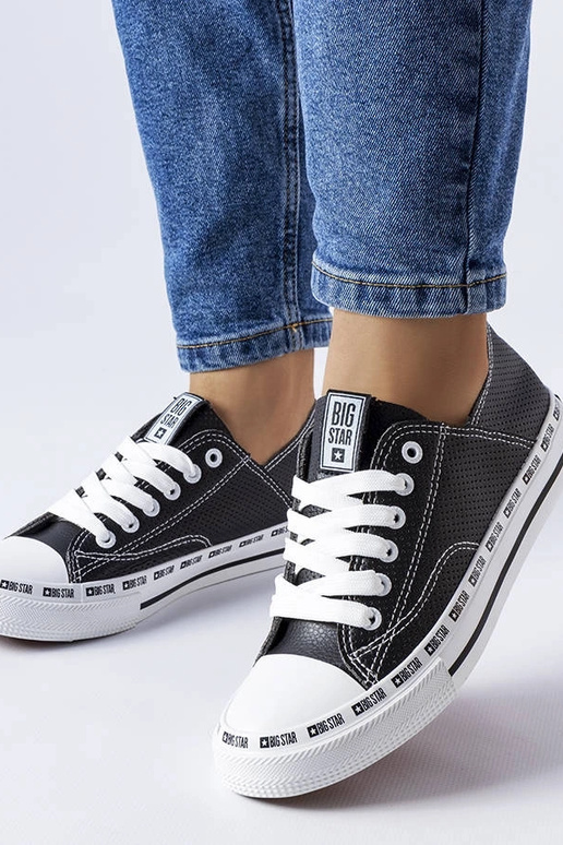 Baskets noires ajourées Big Star... Baskets noires ajourées Big Star...