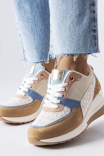 Baskets Mireault beiges et bleues 2