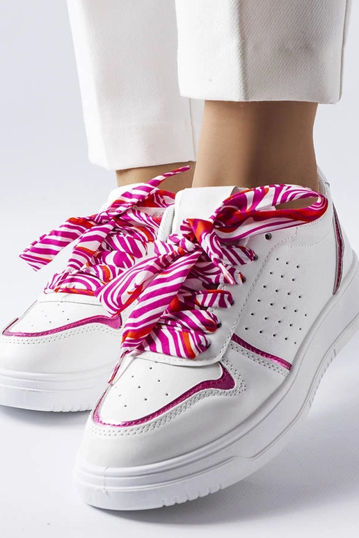 Baskets blanches nouées avec ruban Pryor Baskets blanches nouées avec ruban Pryor