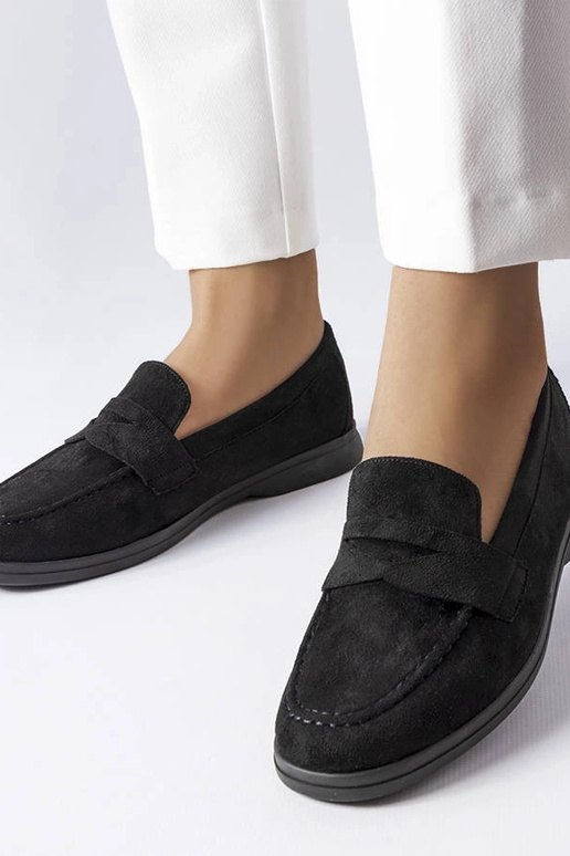 Ballerines en simili daim noires... Ballerines en simili daim noires...