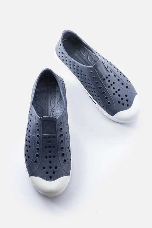 Tongs de piscine bleu marine pour... Tongs de piscine bleu marine pour...