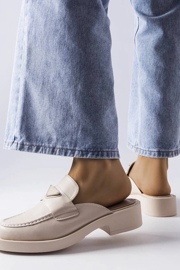 Tongs fermées beiges Berkshire 2