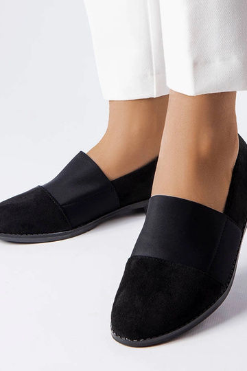 Chaussures plates noires Stoney