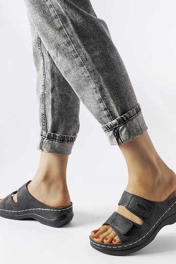 Pantoufles noires à basse... 2