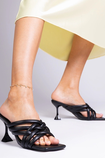 Chaussons élégants noirs à talon, « Bourget » 2