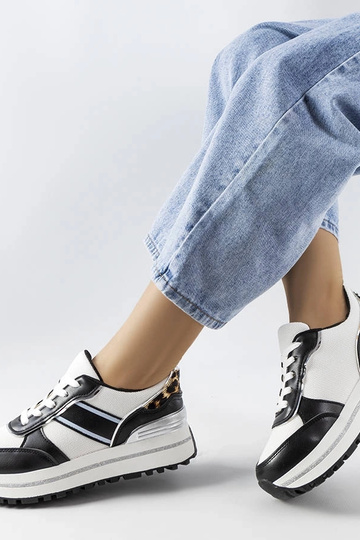 Baskets noires avec...