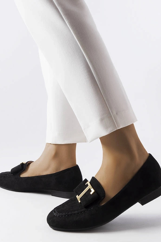 Ballerines en simili daim noires...