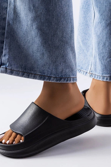 Tongs Labrecque en... 2