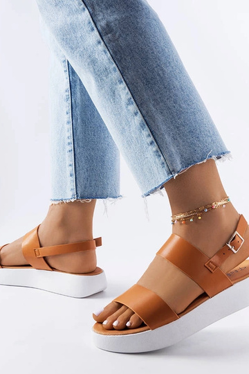 Sandales à plateforme...