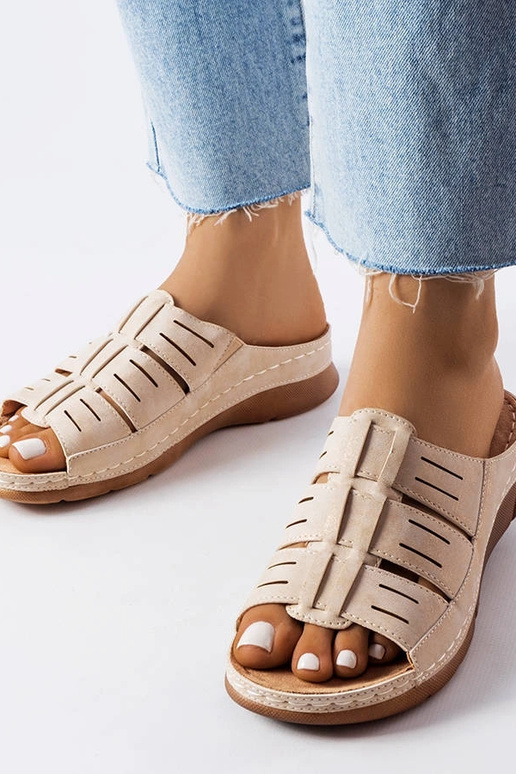 Chaussures compensées en jersey beige