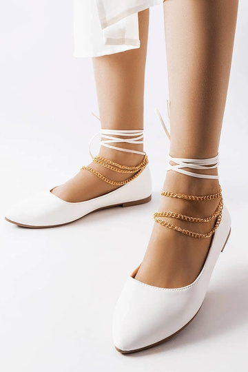 Ballerines blanches avec...