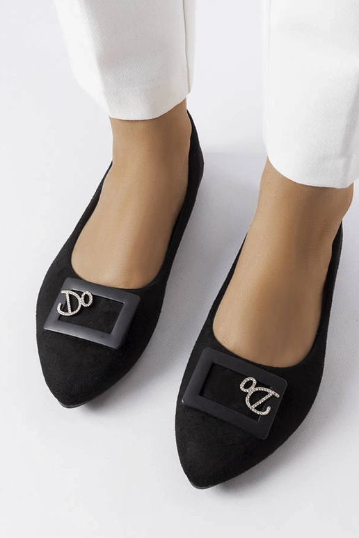 Ballerines noires ornées de zircons...