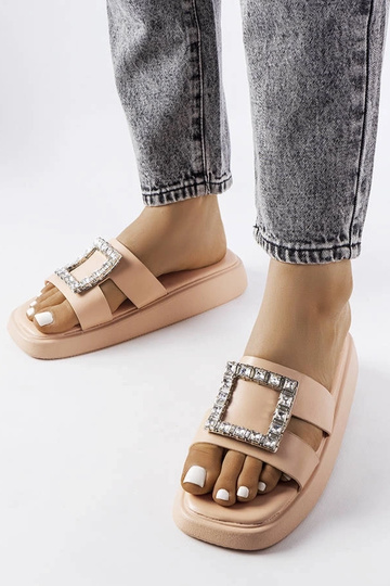 Tongs beiges avec zircons... 2