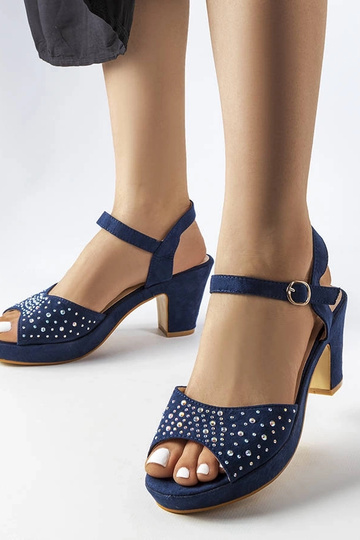 Sandales à talons hauts bleu marine Beltane 2