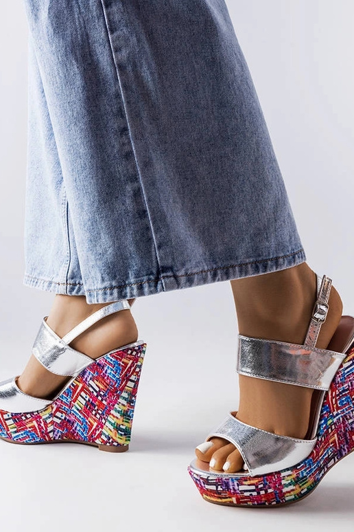 Sandales argentées à semelles...