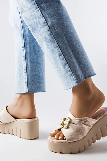 Sandales compensées Laura... 2