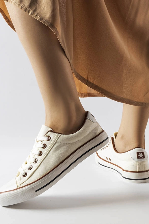 Baskets en tissu blanc de Mascherone