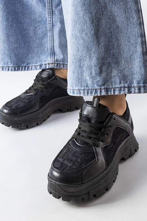 Baskets noires épaisses Brunswick Baskets noires épaisses Brunswick