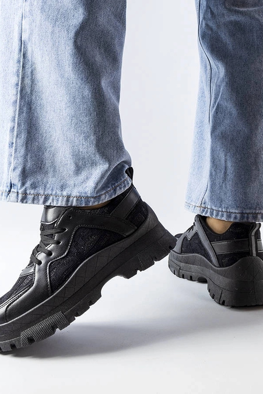 Baskets noires épaisses Brunswick Baskets noires épaisses Brunswick