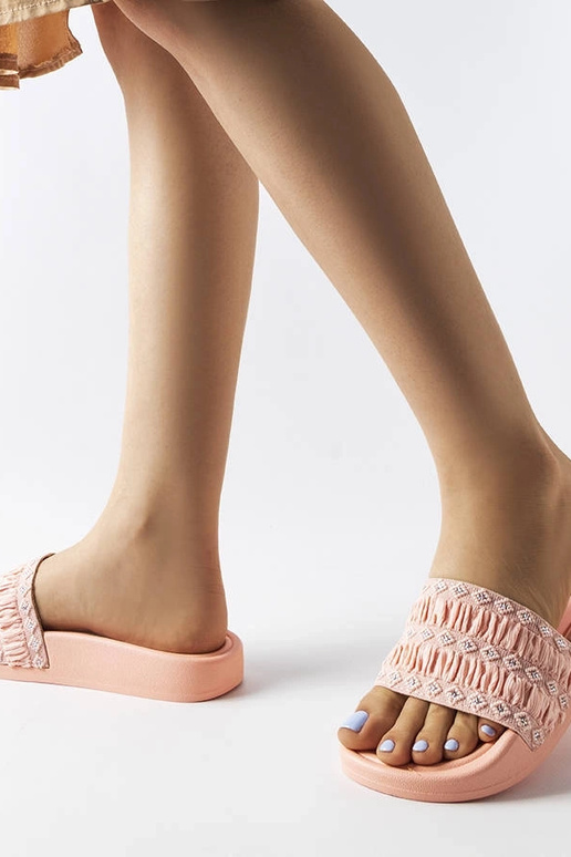 Tongs à volants Ernest rose