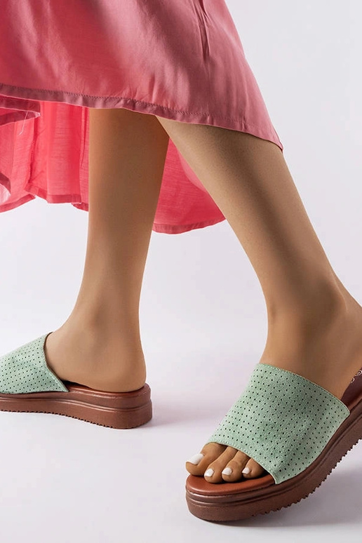 Tongs vertes à tige ajourée Idabel Tongs vertes à tige ajourée Idabel