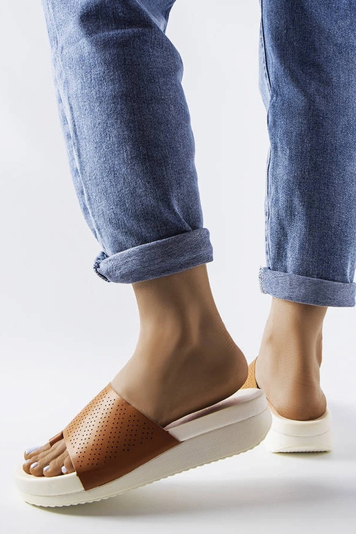 Sandales compensées marron Monferrato