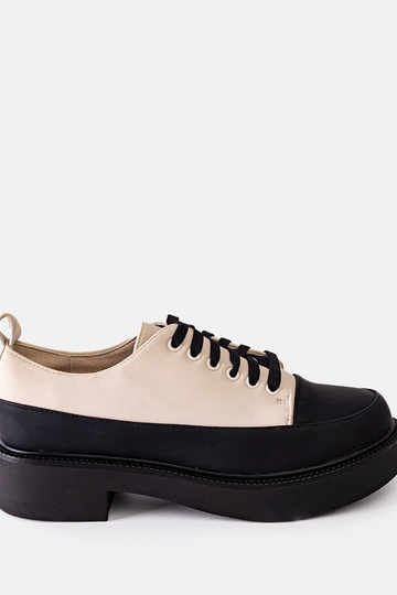 Chaussures plates beiges Merico
