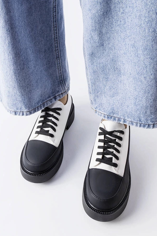 Chaussures plates blanches Merico Chaussures plates blanches Merico