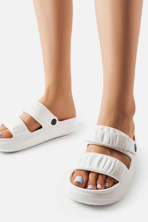 Tongs Griffin en mousse blanche