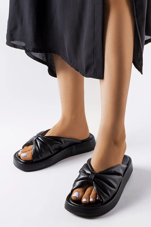 Tongs compensées basses noires Hog