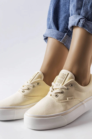 Baskets à plateforme jaune... 2