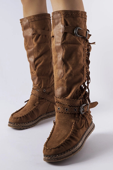 Bottes marron à semelle...