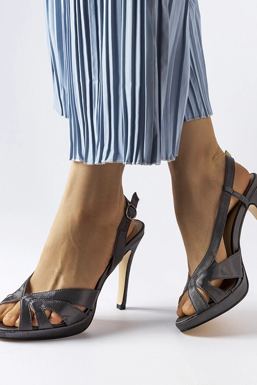 Sandales à talons hauts en alpaga gris Sandales à talons hauts en alpaga gris