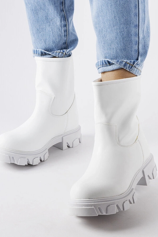 Bottes de travail blanches à enfiler...