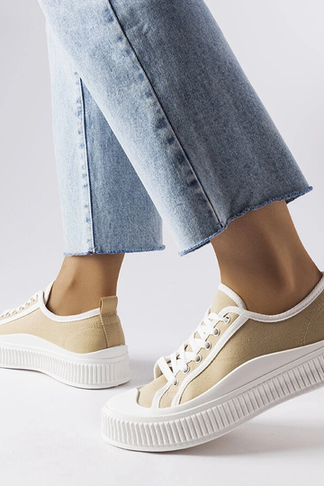 Baskets à plateforme...